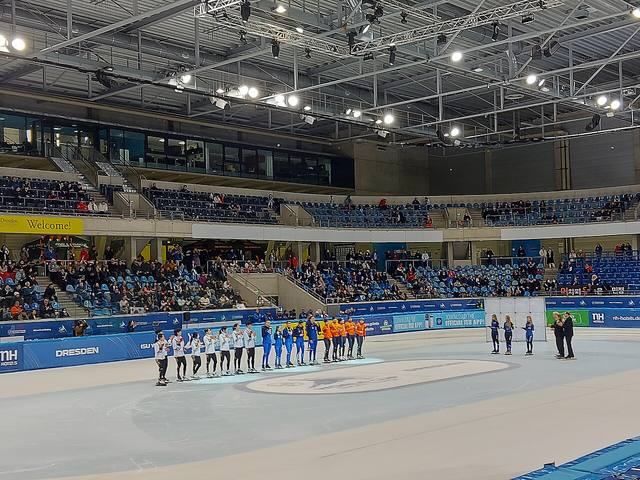 短道速滑新赛季前瞻：格局变化与潜在黑马（体能康复视角）